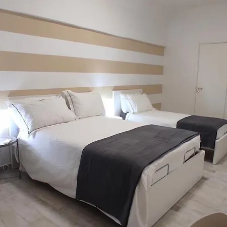 Fifth Floor فندق مبيت وإفطار نابولي